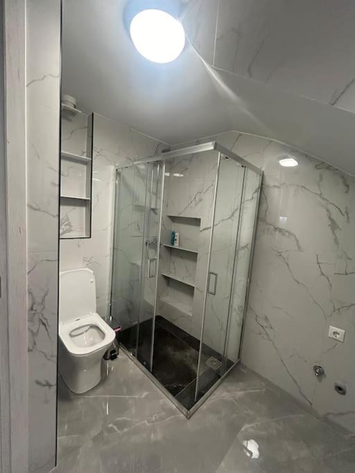 Luxury Apt 5Min To Metro Nikaia Pireu Exterior foto